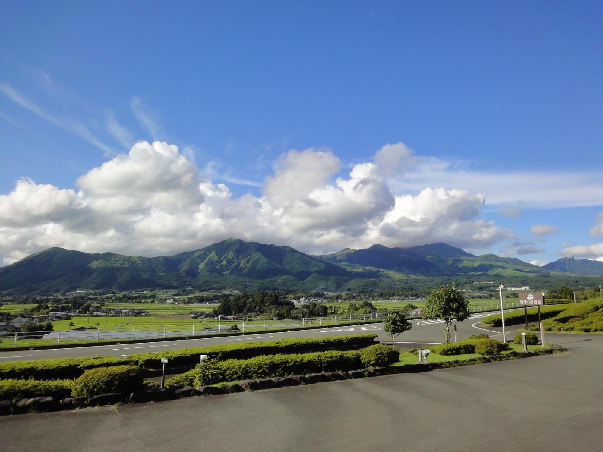 Shikino Mori Hotel Aso Exterior foto